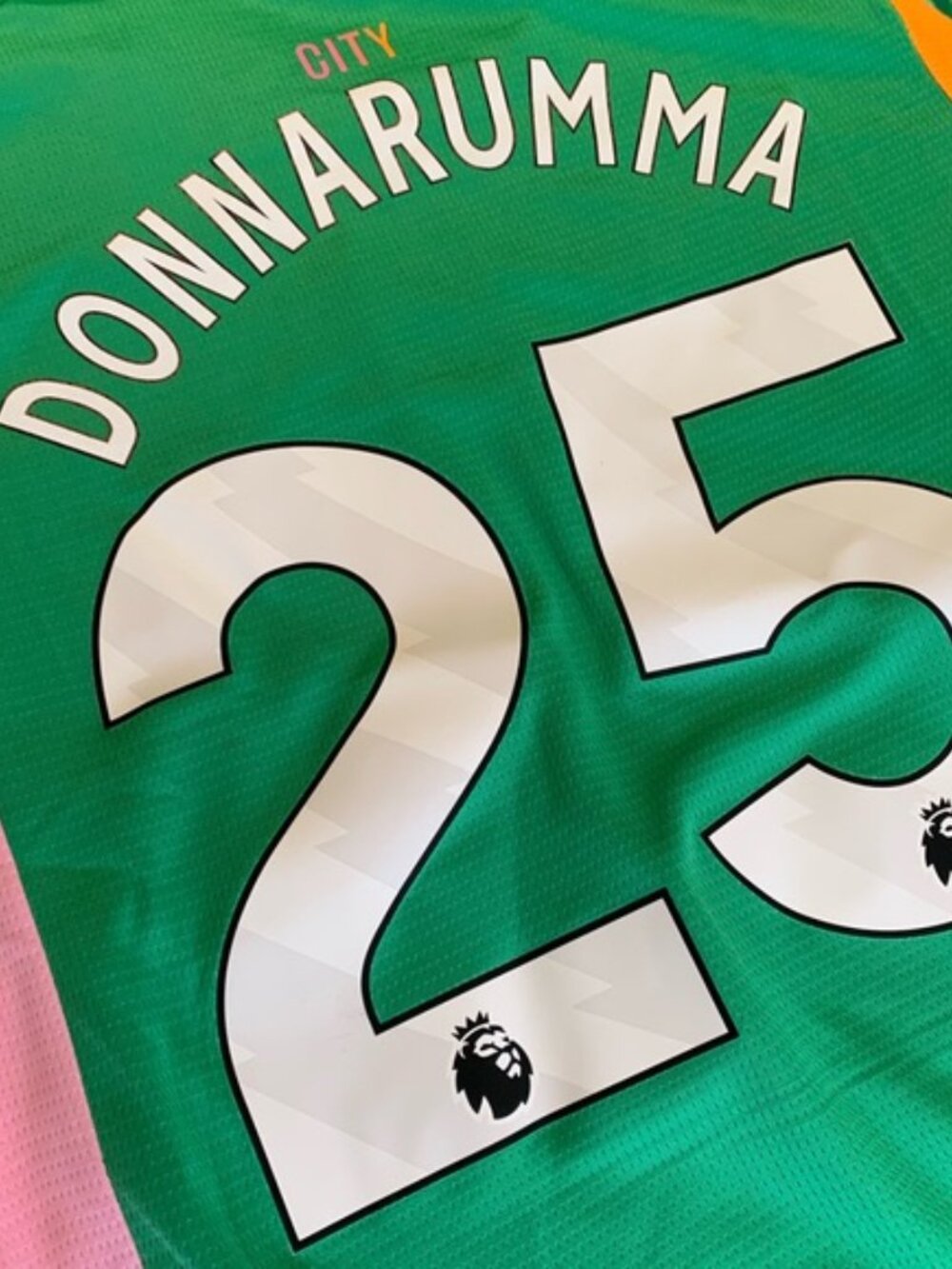 🌞⚽⚽ Manchester City 25/26 Goalkeeper Jerseys - Picture 11 of 13